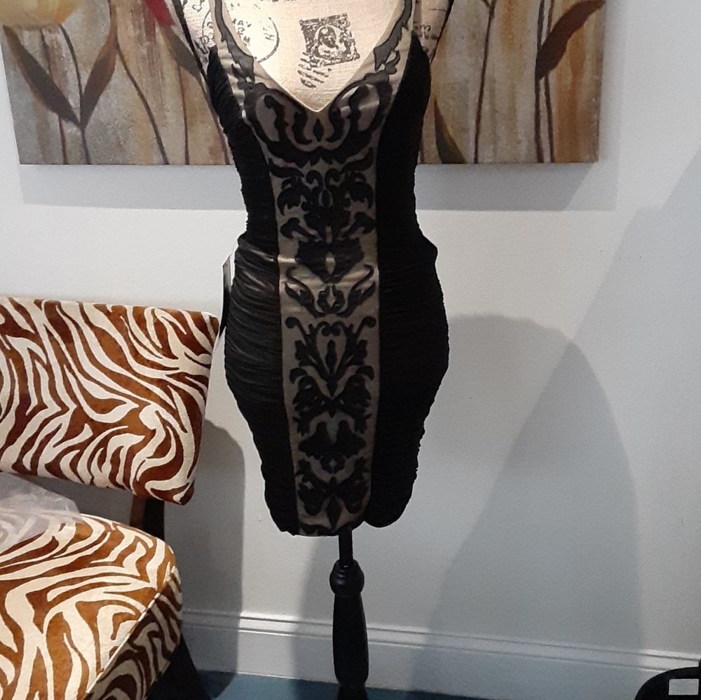 Bebe floral embroidered mesh midi